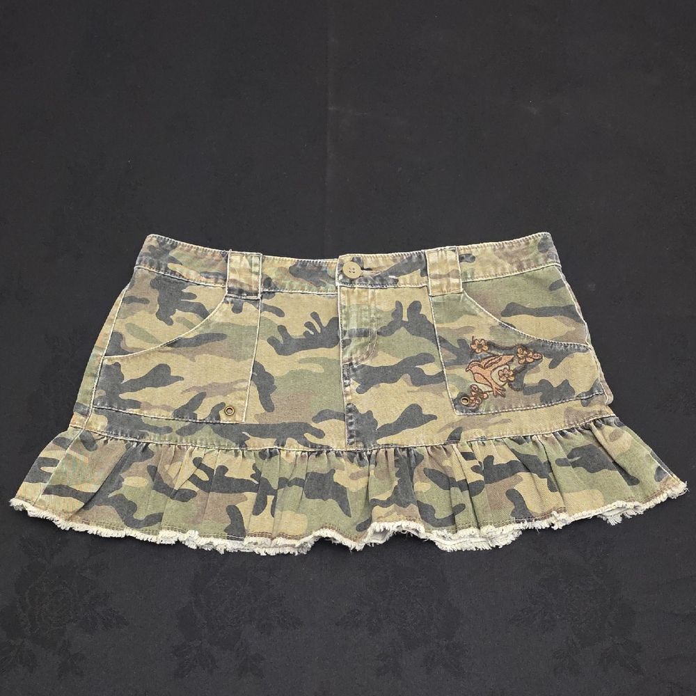 SO Camouflage Mini Skirt with Ruffle Hem